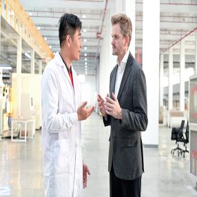 Έχουμε μια ισχυρή ομάδα Ε & Α, και μπορούμε να αναπτύξουμε και να παράγουμε προϊόντα σύμφωνα με....